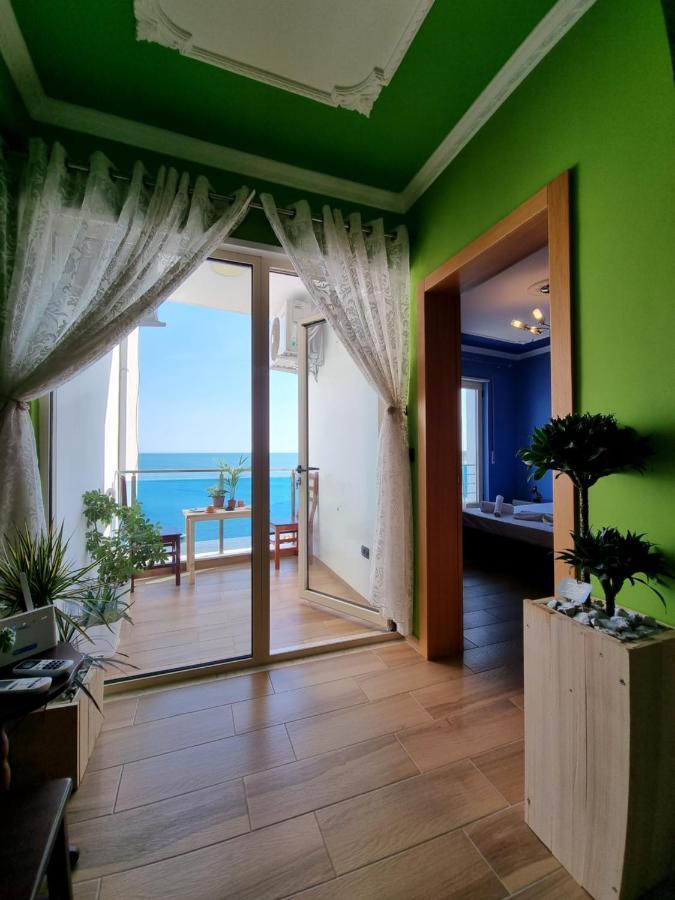 Seaview Luxury Apartment Durrës Exterior foto